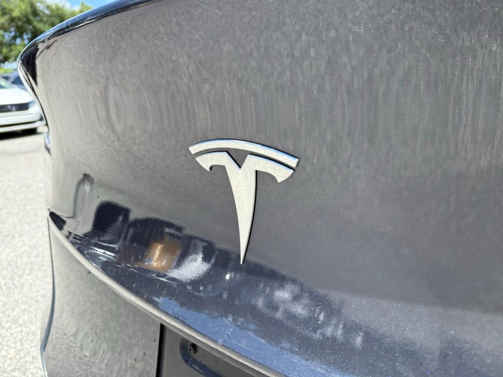 Used 2021 Tesla Model Y Long Range AWD/4WD image 12