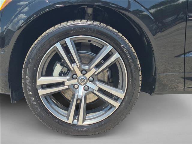 Used 2019 Volvo XC60 T5 Momentum w/ Premium Package FWD image 22
