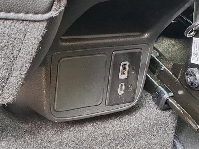 Used 2023 Buick Encore GX Select w/ Sport Touring Package image 10