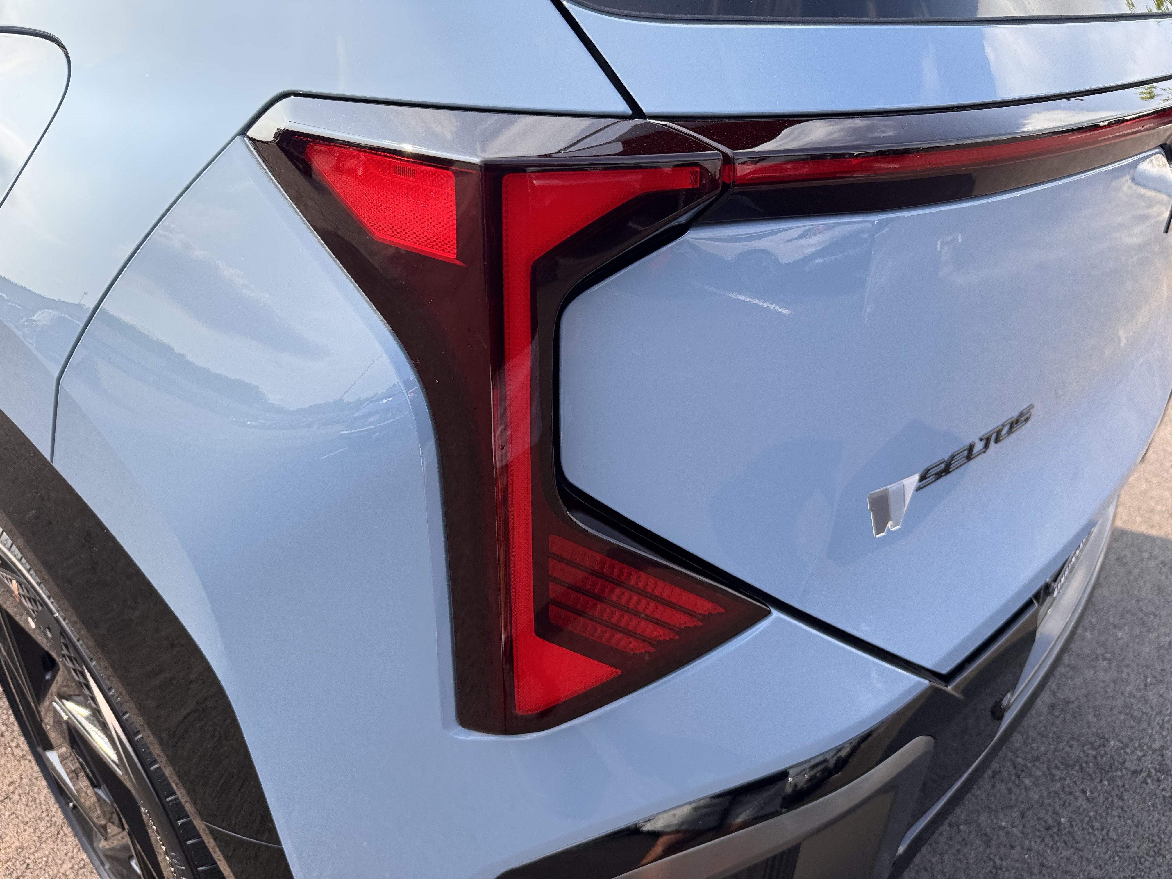New 2027 Kia Seltos X-Line SX AWD/4WD image 16