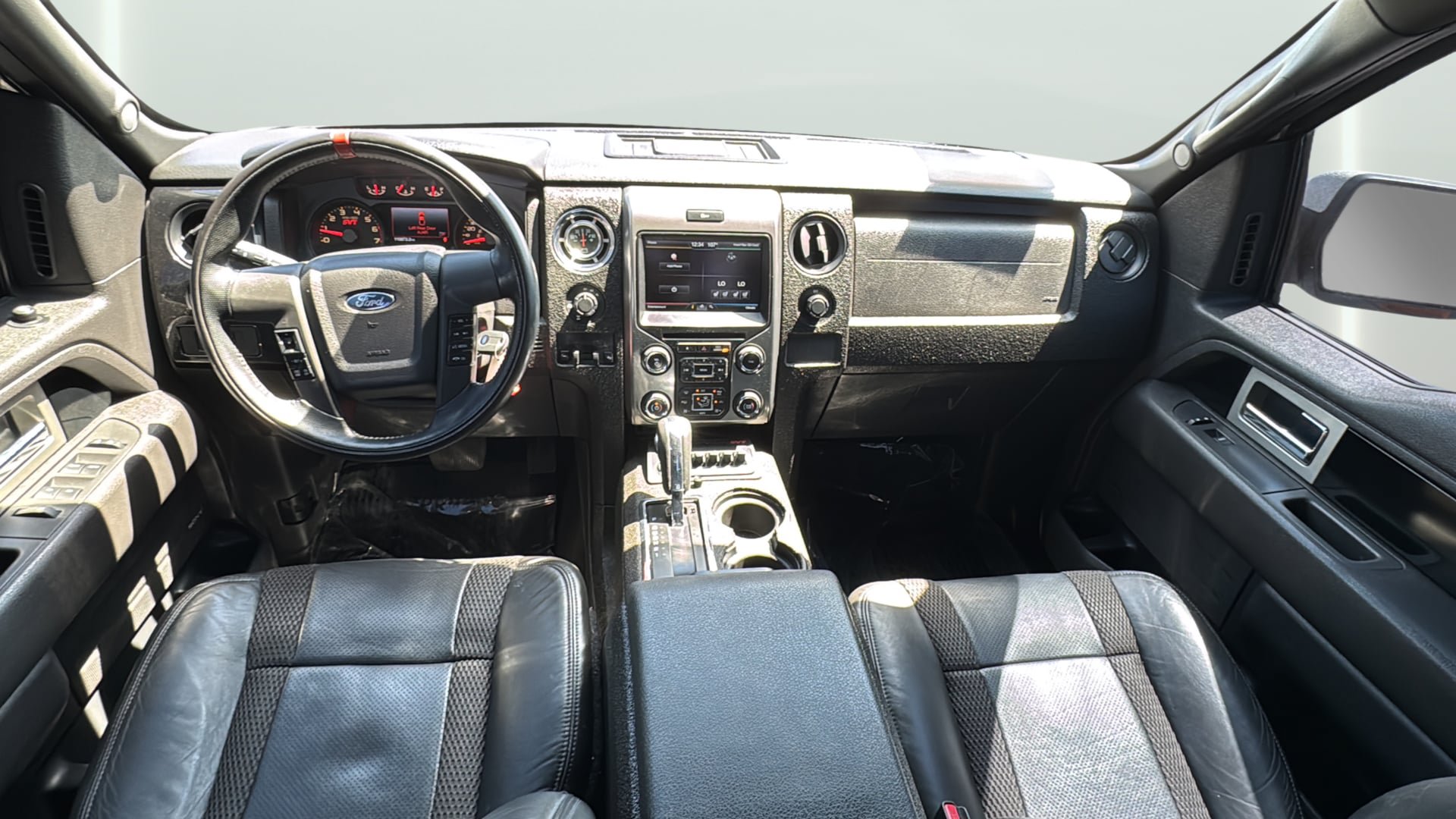Used 2014 Ford F150 Raptor w/ Equipment Group 801A Luxury AWD/4WD image 14