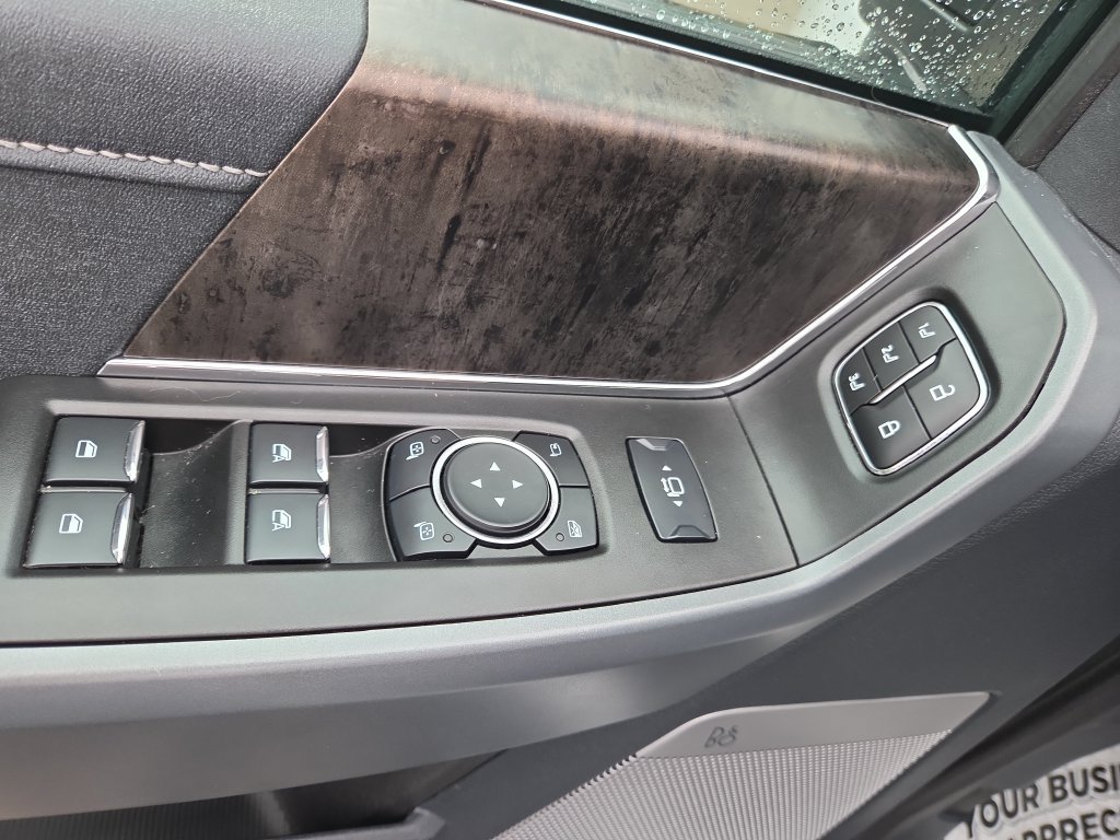Used 2024 Ford F250 Lariat w/ Sport Appearance Package AWD/4WD image 37