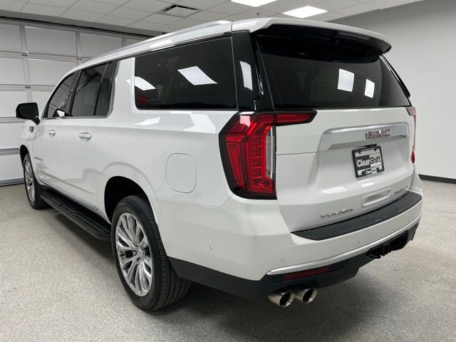Used 2024 GMC Yukon XL Denali w/ Advanced Technology Package AWD/4WD image 8