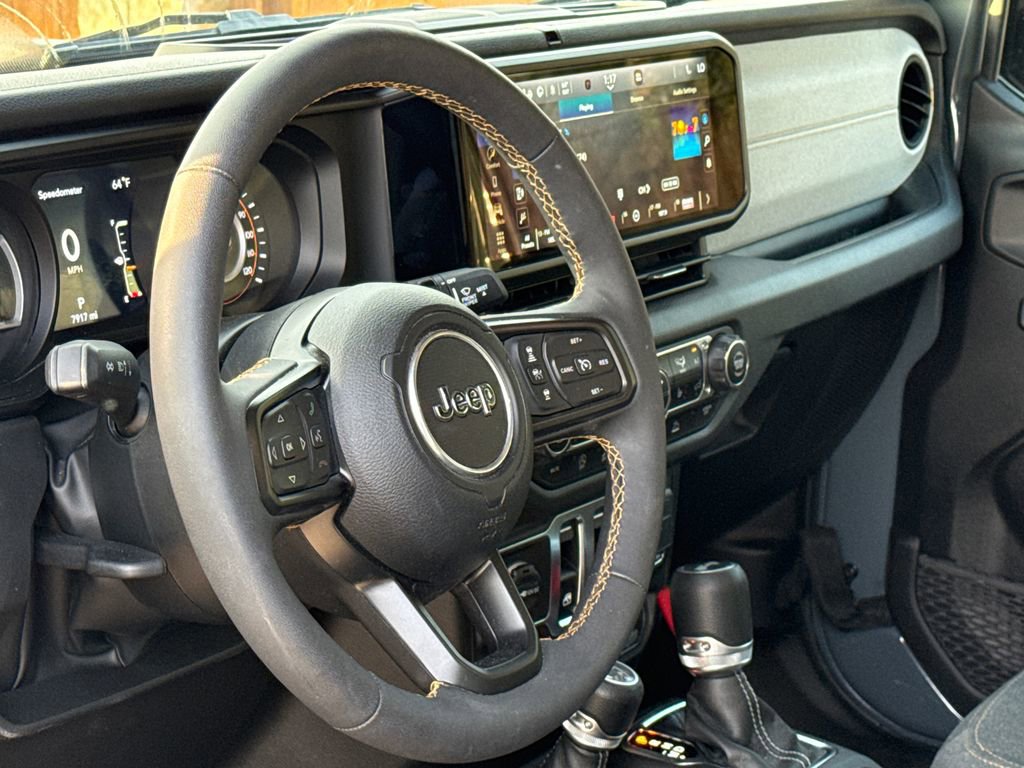Used 2024 Jeep Wrangler Sport S image 18
