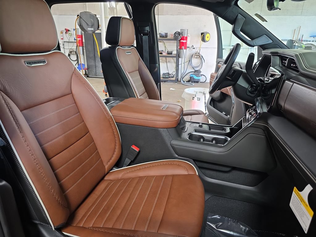 New 2026 GMC Sierra 3500 Denali Ultimate AWD/4WD image 10
