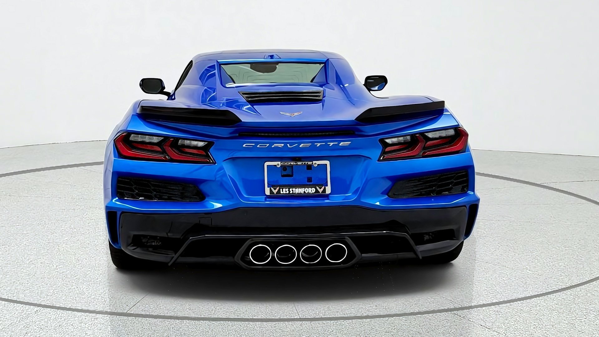 Used 2024 Chevrolet Corvette Z06 w/ Chrome Exterior Badge Package RWD image 4