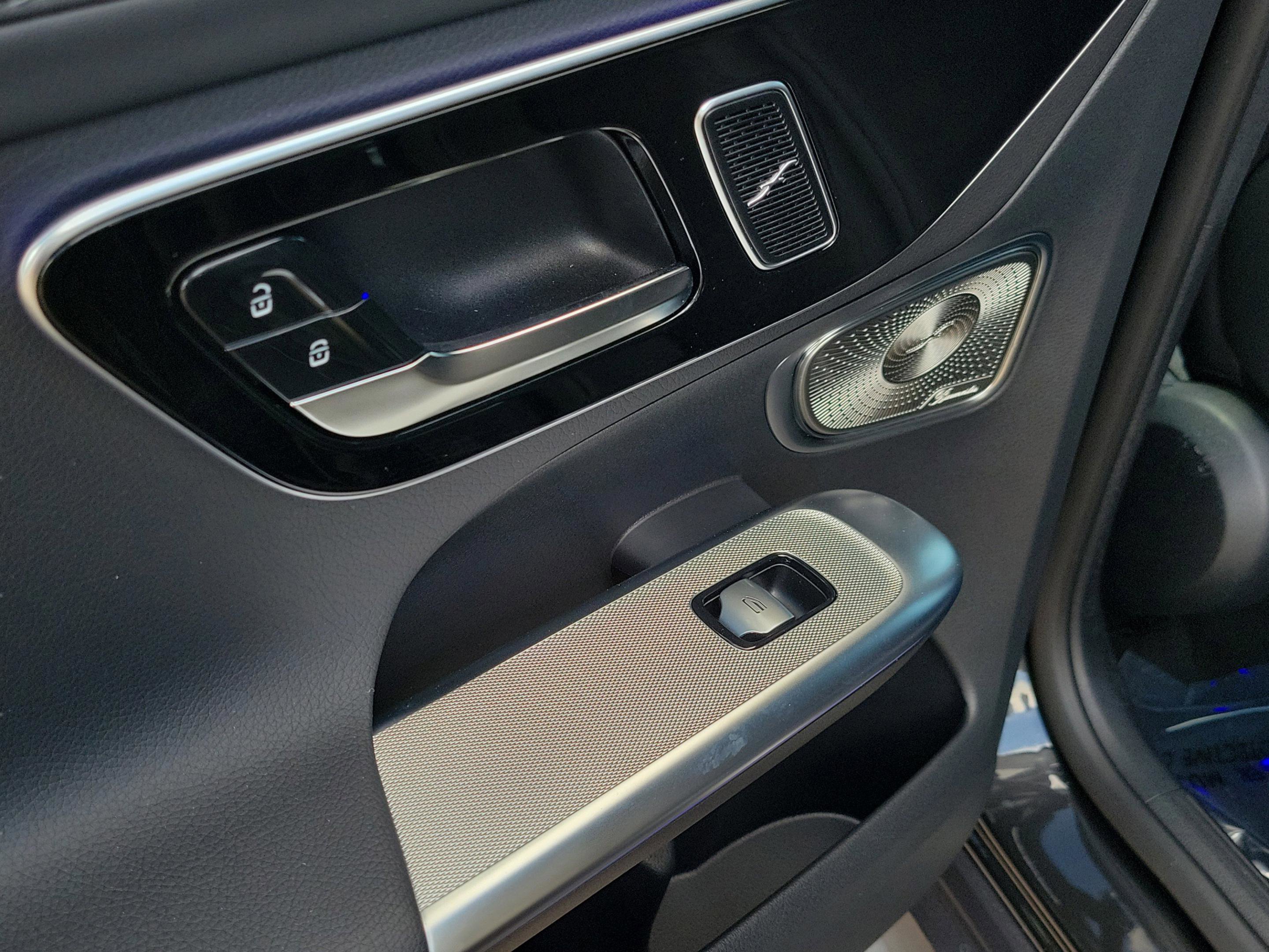 Certified 2026 Mercedes-Benz GLC 300 4MATIC image 8