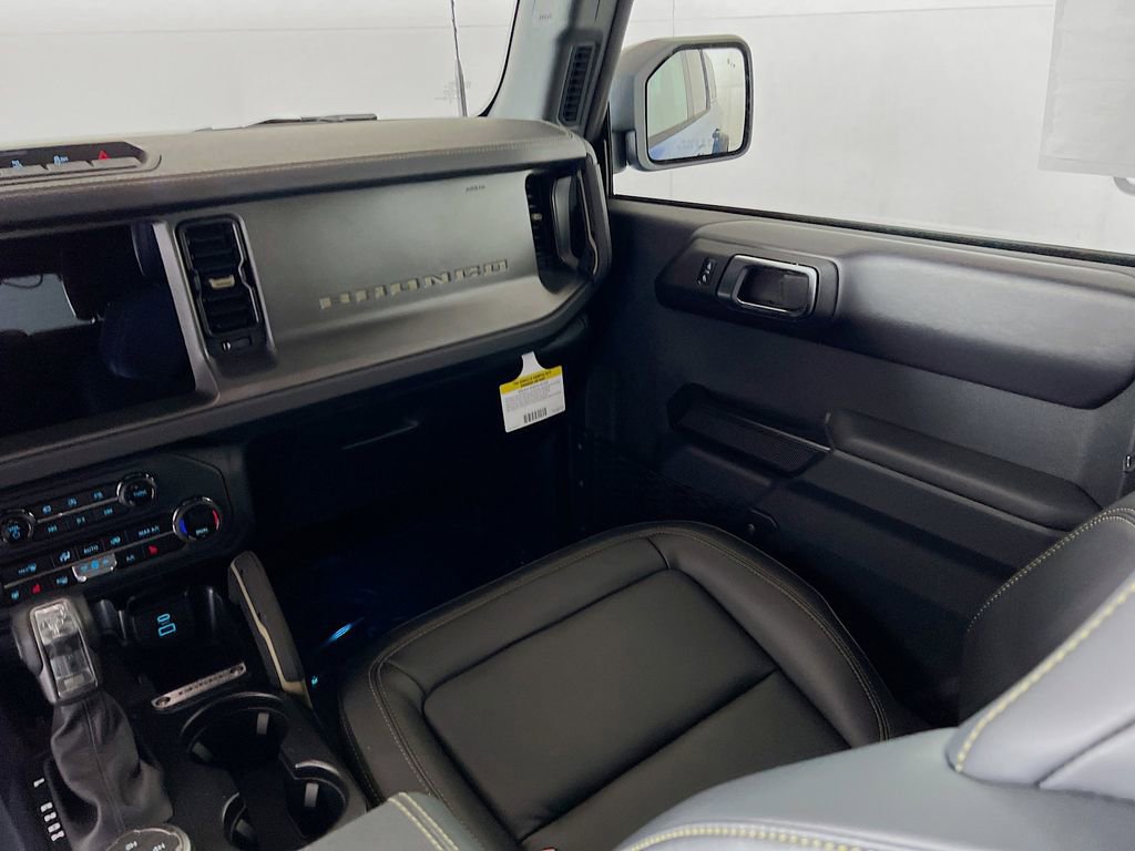 New 2025 Ford Bronco Badlands image 28
