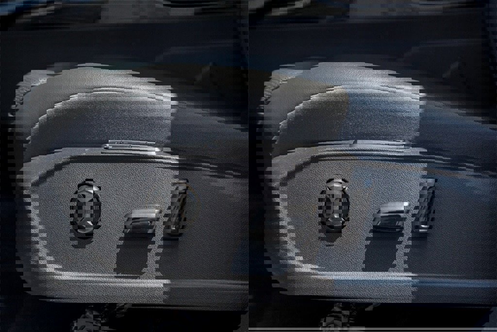 New 2023 Volkswagen ID.4 Pro S Plus image 22