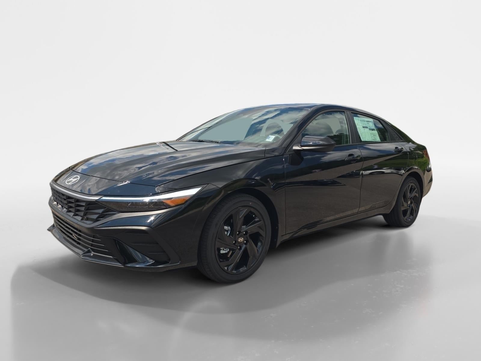 New 2026 Hyundai Elantra SEL Sport FWD image 7