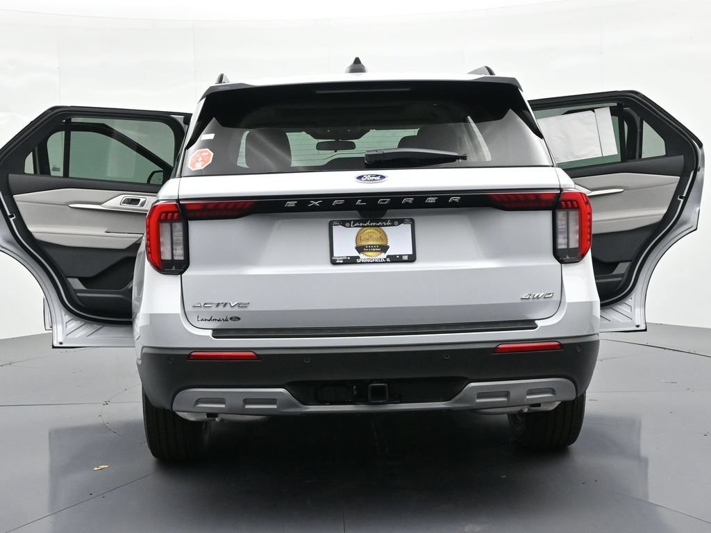 New 2026 Ford Explorer Active w/ Active Comfort Package AWD/4WD image 28