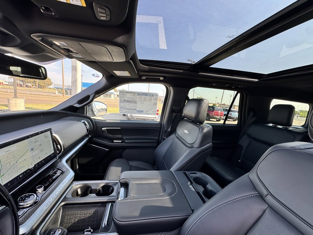 New 2025 Ford Expedition Platinum image 23