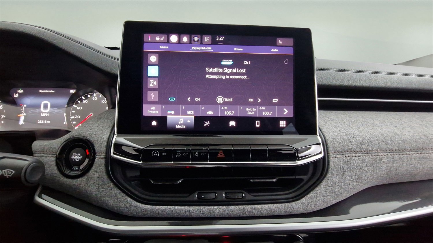 Used 2022 Jeep Compass Latitude image 17