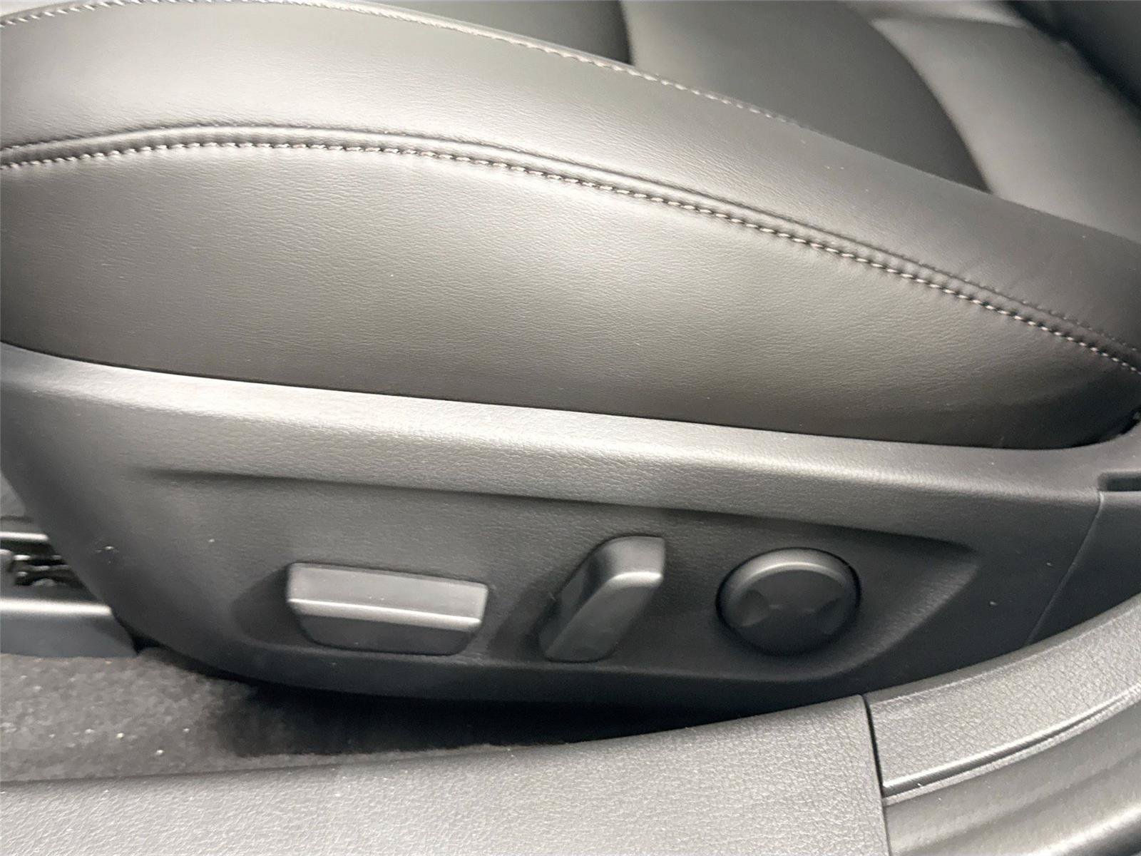 New 2026 MAZDA MAZDA3 2.5 S Sedan w/ Preferred Pkg FWD image 32