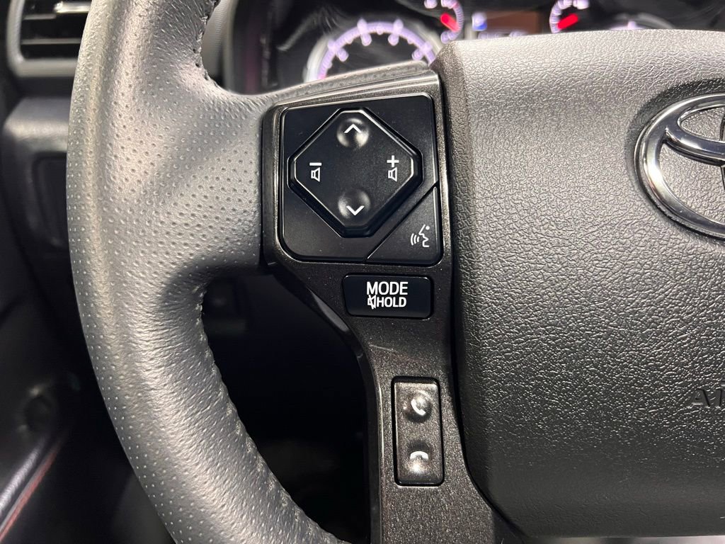 Used 2022 Toyota 4Runner TRD Off-Road Premium image 16