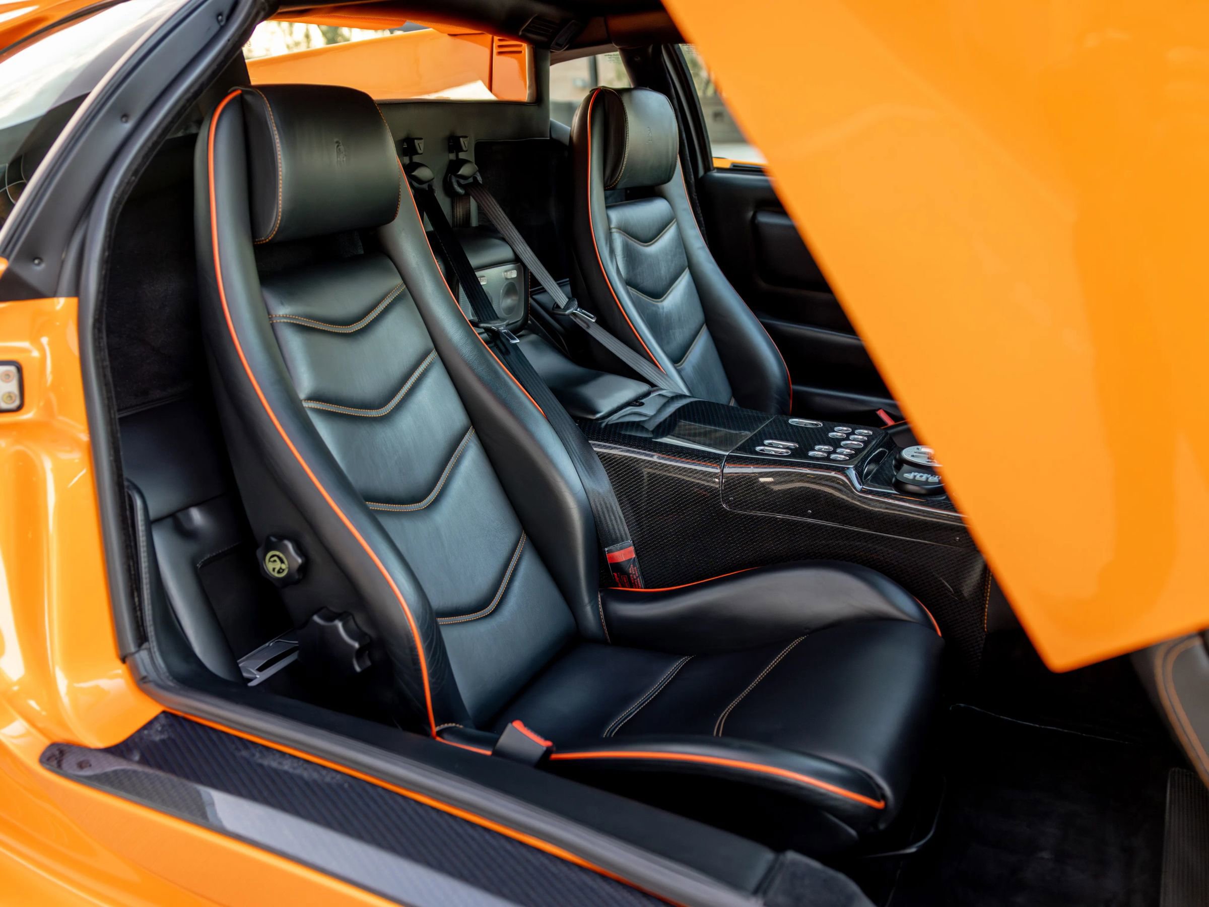 Used 2001 Lamborghini Diablo VT image 16