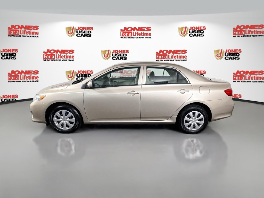 Used 2010 Toyota Corolla LE FWD image 11