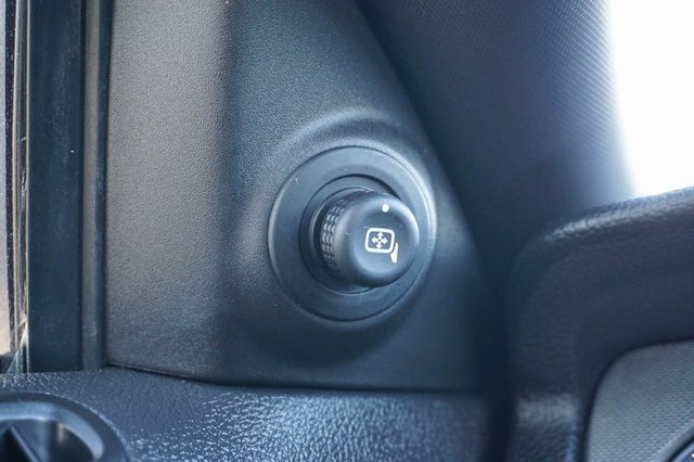 Used 2014 Ford Mustang GT image 21