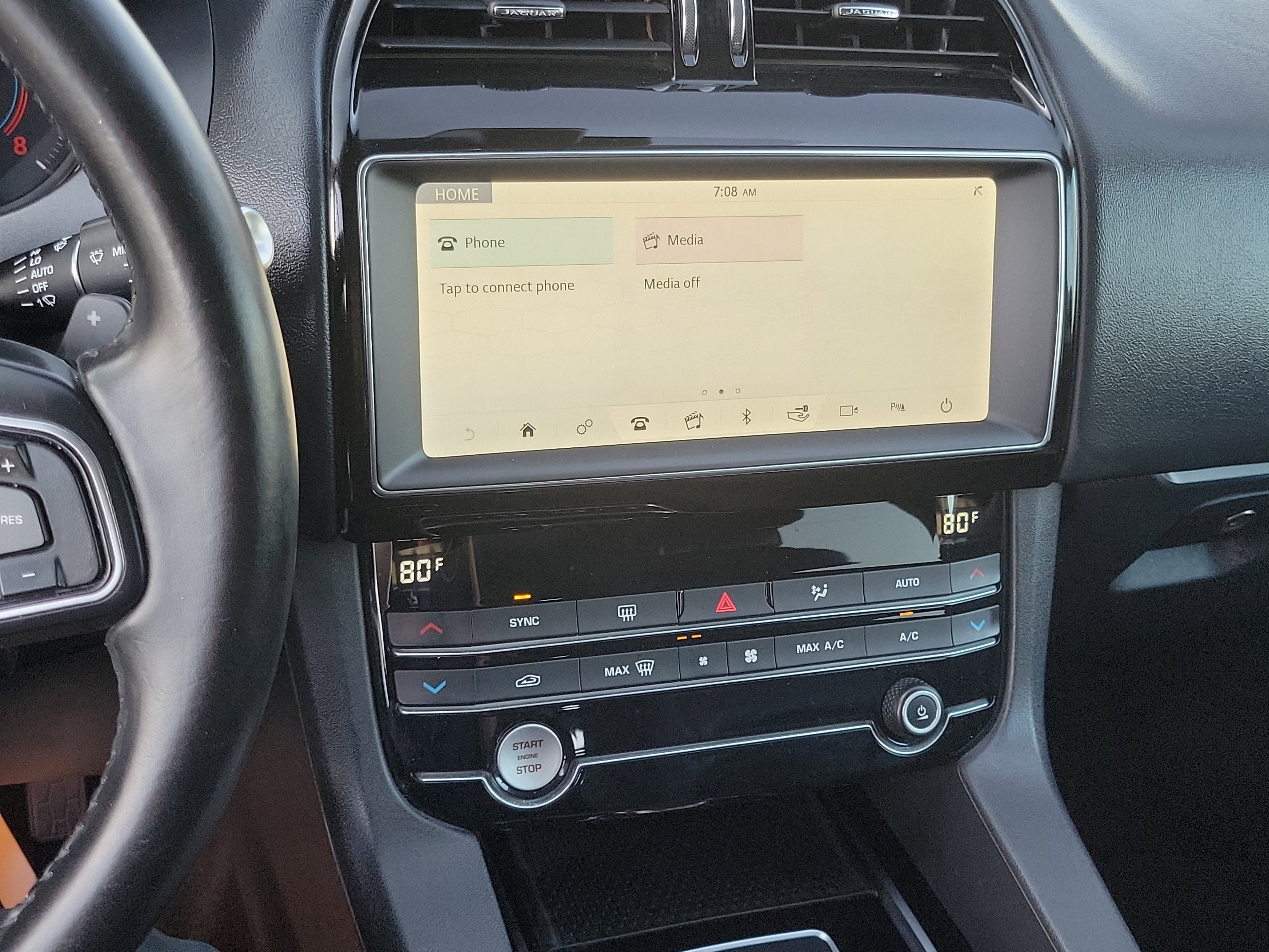 Used 2020 Jaguar F-PACE Premium AWD/4WD image 13