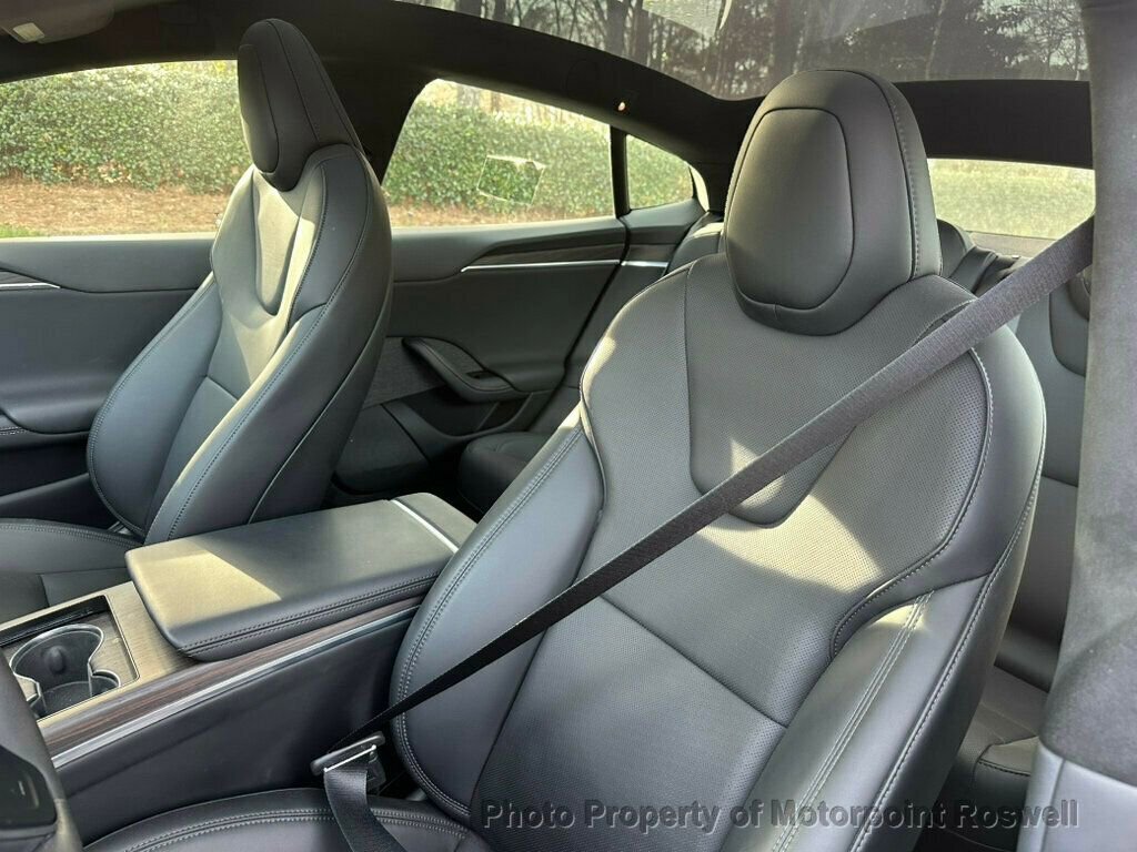 Used 2025 Tesla Model S AWD image 11