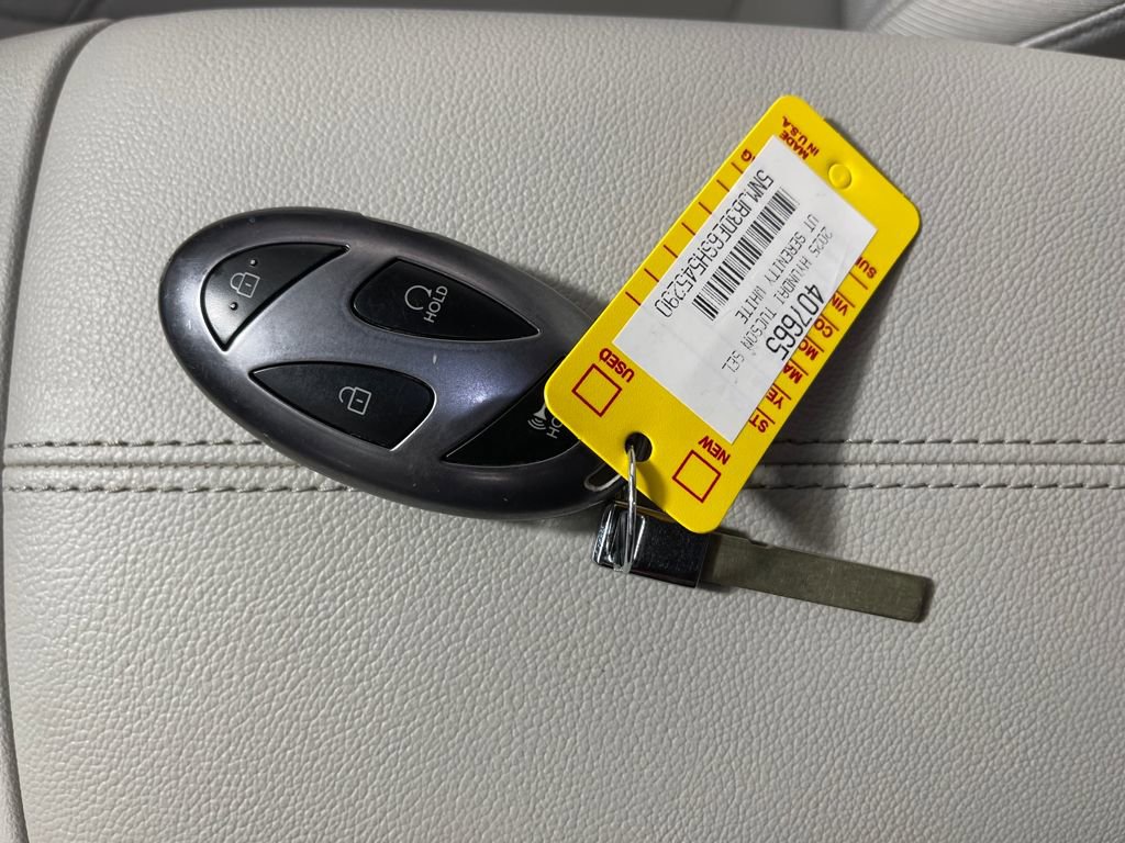 Certified 2025 Hyundai Tucson SEL FWD image 24