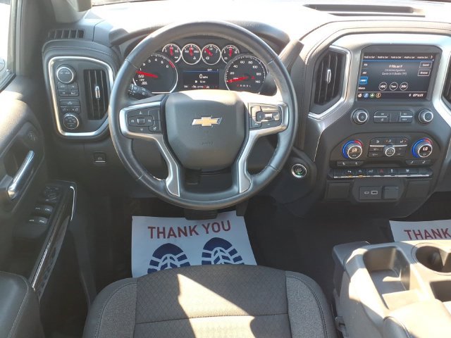 Used 2022 Chevrolet Silverado 1500 LT w/ Safety Package AWD/4WD image 5