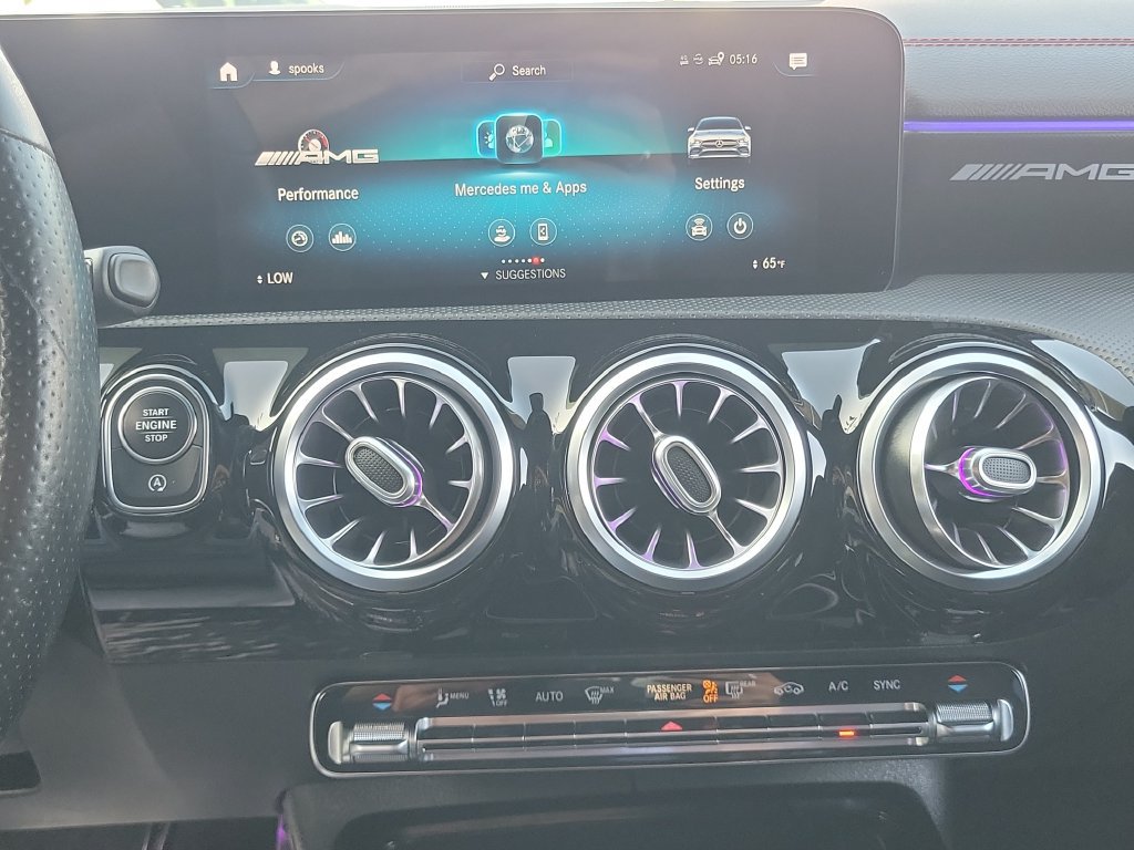 Used 2021 Mercedes-Benz CLA 35 AMG 4MATIC image 29