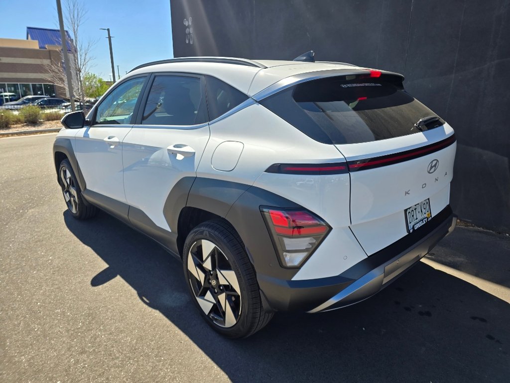 Used 2024 Hyundai Kona Limited image 13