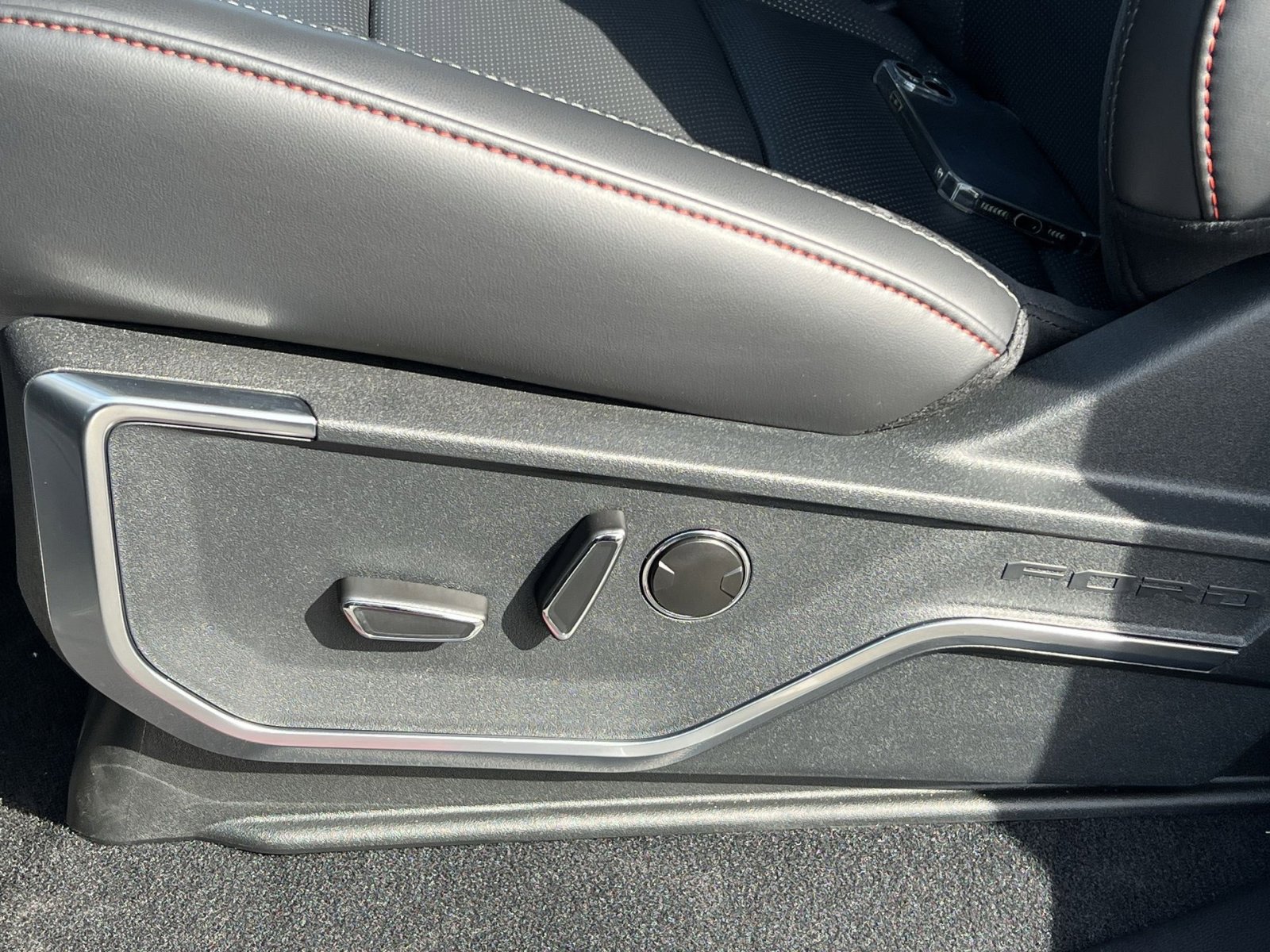 New 2025 Ford F150 Raptor image 14