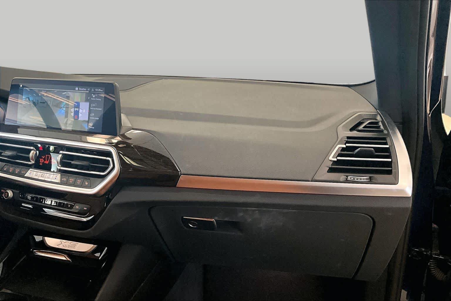 Used 2024 BMW X3 sDrive30i w/ Convenience Package w/ZPA RWD image 17