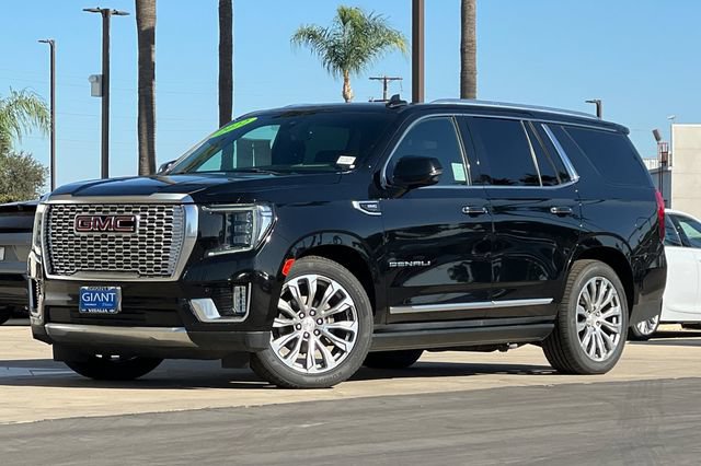 Used 2022 GMC Yukon Denali w/ Denali Premium Package AWD/4WD image 8