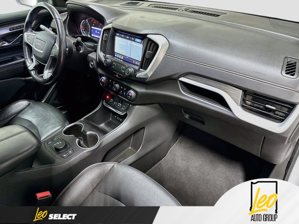 Used 2020 GMC Terrain SLT w/ Preferred Package FWD image 32