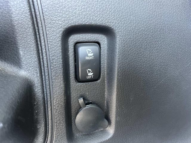 Used 2014 Ford Edge Sport w/ Driver Entry Package image 21