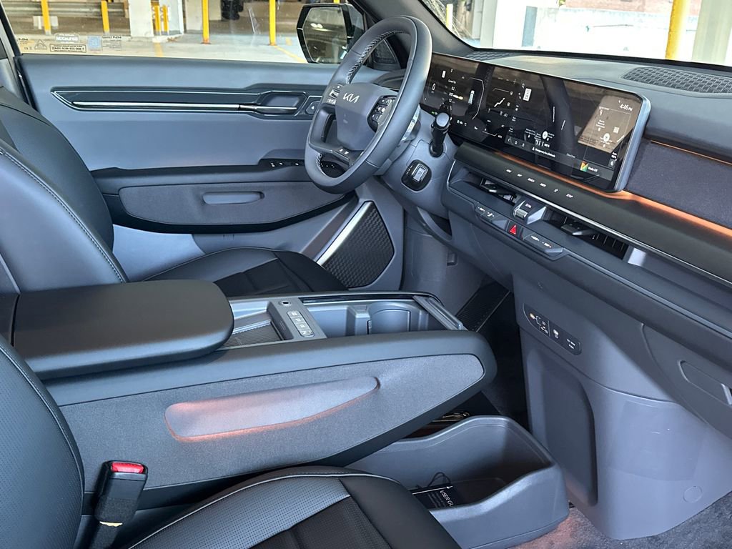 New 2026 Kia EV9 Land w/ Nightfall Edition Package image 10