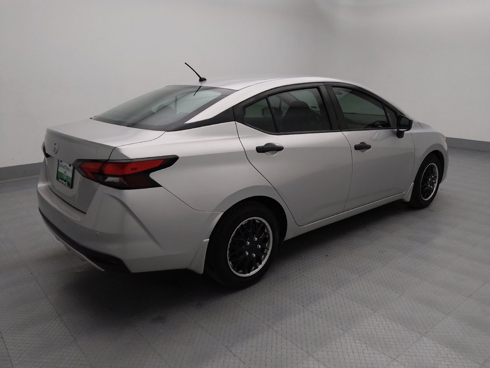 Used 2020 Nissan Versa S image 10