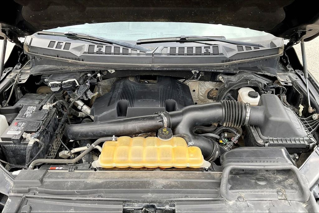 Used 2018 Ford F150 XLT w/ Equipment Group 301A Mid image 9