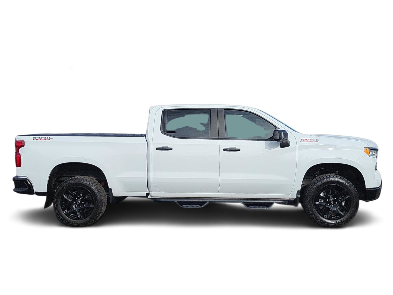 Used 2025 Chevrolet Silverado 1500 LT Trail Boss w/ LT Trail Boss Premium Package image 2