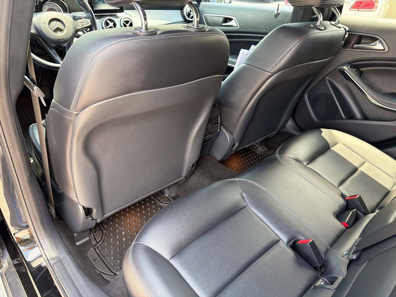 Certified 2016 Mercedes-Benz GLA 250 4MATIC image 19