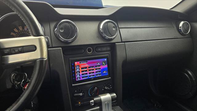 Used 2006 Ford Mustang GT RWD image 20