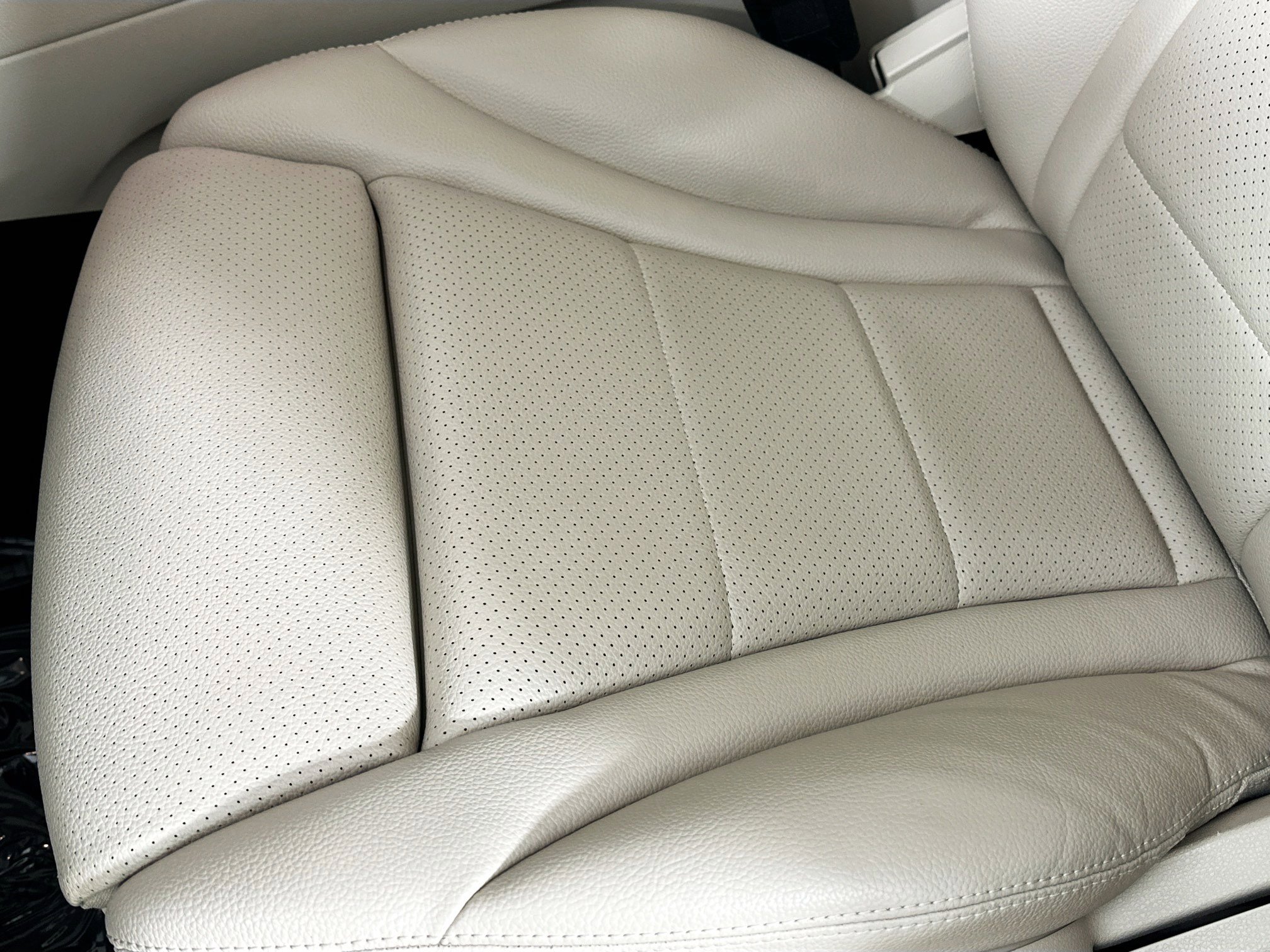 Certified 2022 Mercedes-Benz GLC 300 4MATIC image 25