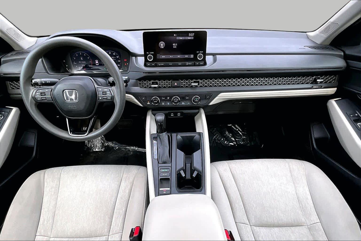 Used 2023 Honda Accord EX image 15