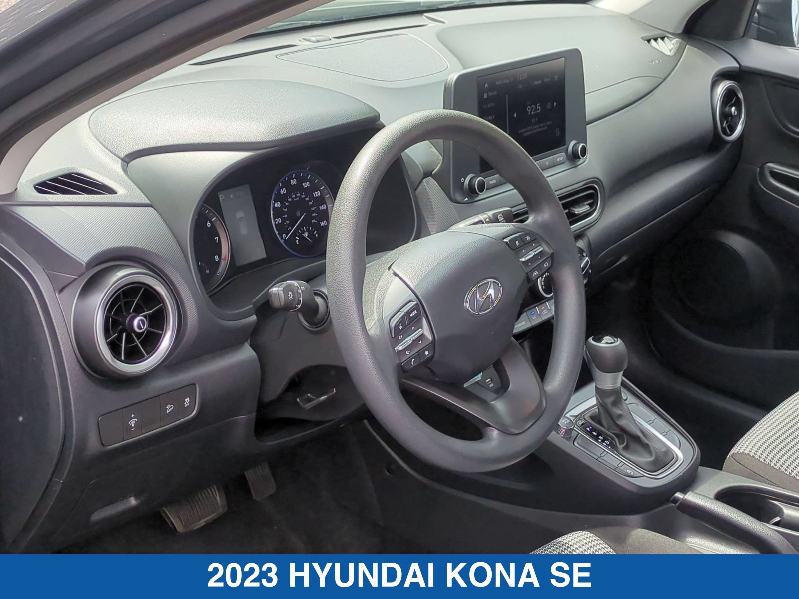 Used 2023 Hyundai Kona SE w/ Cargo Package AWD/4WD image 15