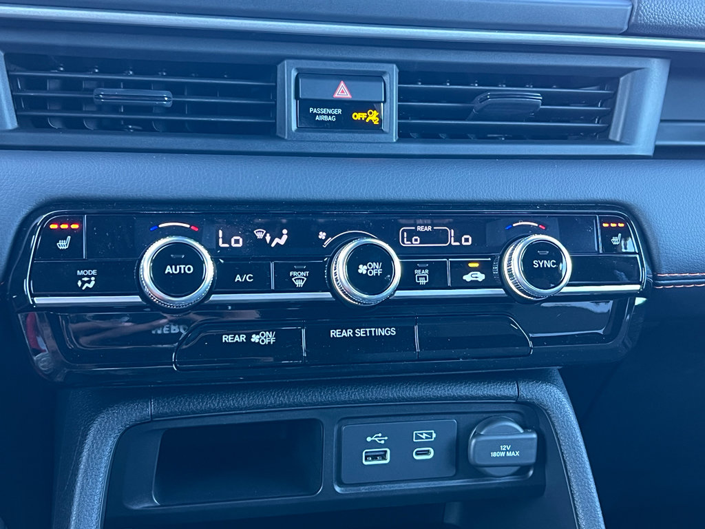 New 2025 Honda Pilot Sport image 30