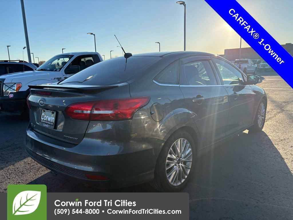 Used 2015 Ford Focus Titanium image 10