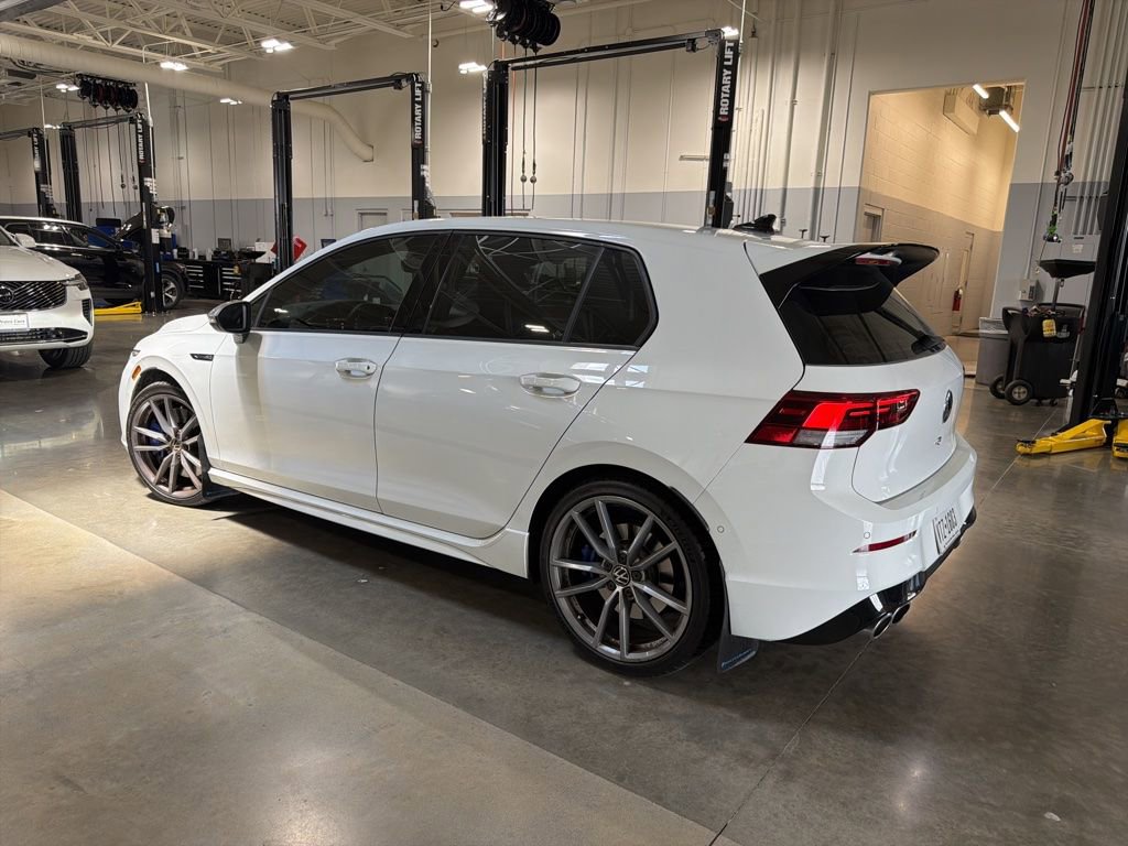 Used 2024 Volkswagen Golf R AWD/4WD image 3