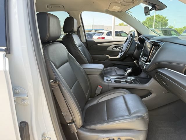Certified 2021 Chevrolet Traverse RS FWD image 31