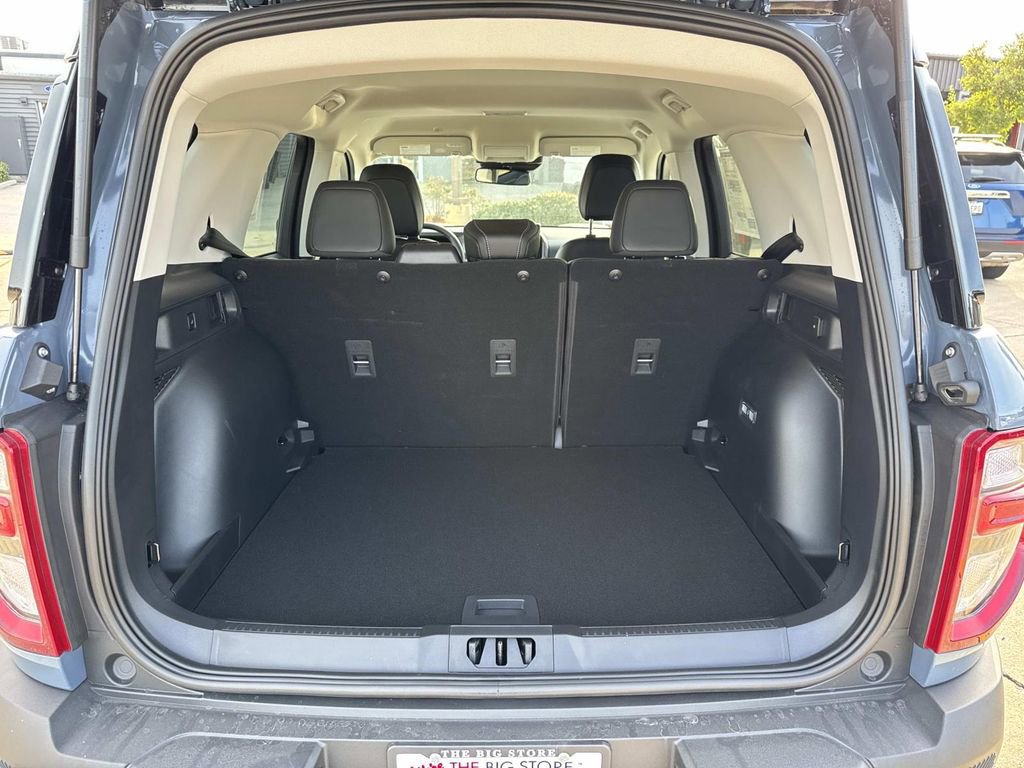 New 2025 Ford Bronco Sport Outer Banks image 5