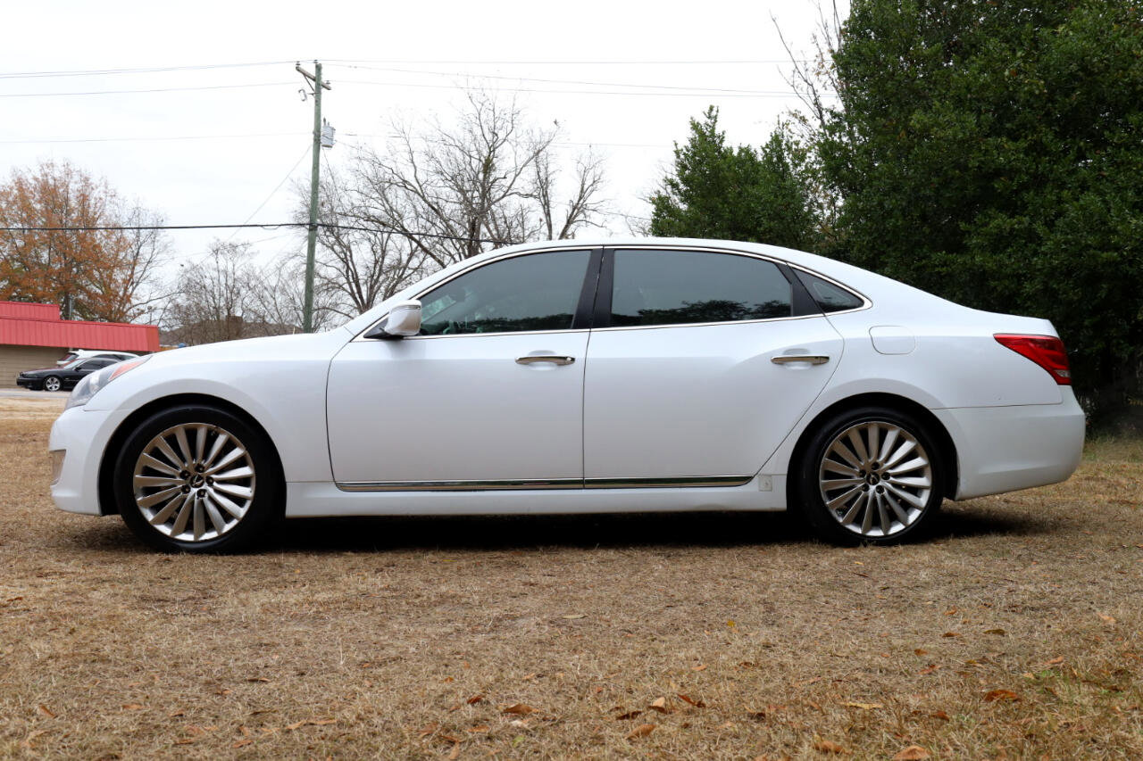 Used 2016 Hyundai Equus Signature image 2