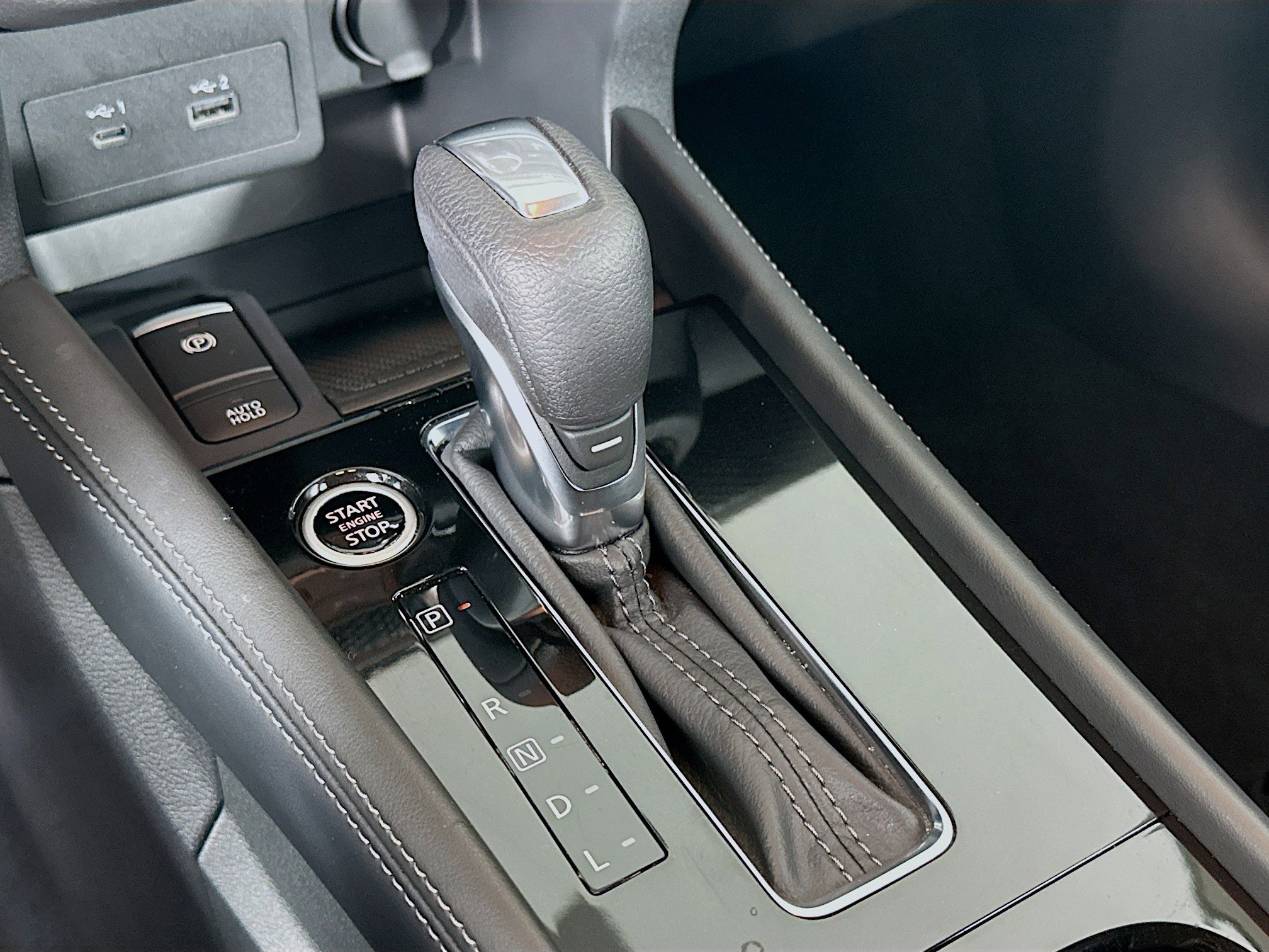 Used 2024 Nissan Kicks SV image 24