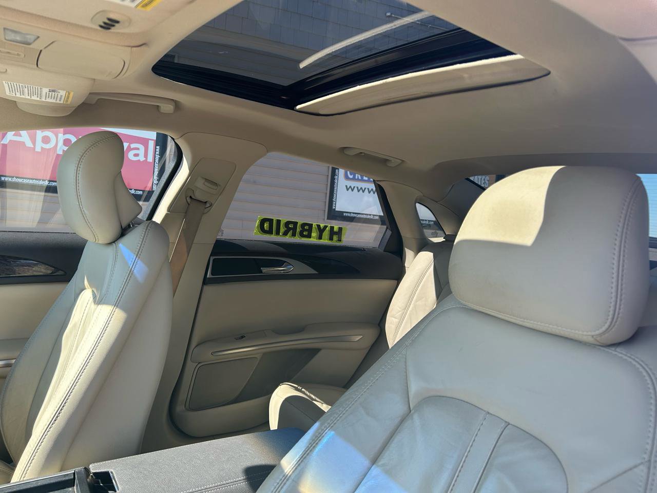 Used 2015 Lincoln MKZ Hybrid w/ Equipment Group 201A Select image 18